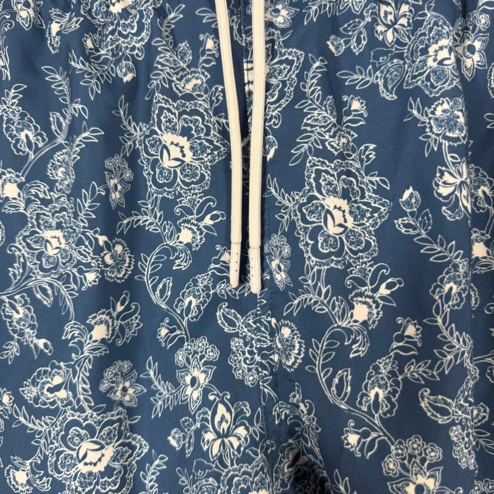 Abercrombie & Fitch Swim Trunks Mens Medium Blue Floral Relaxed Stretch Shorts